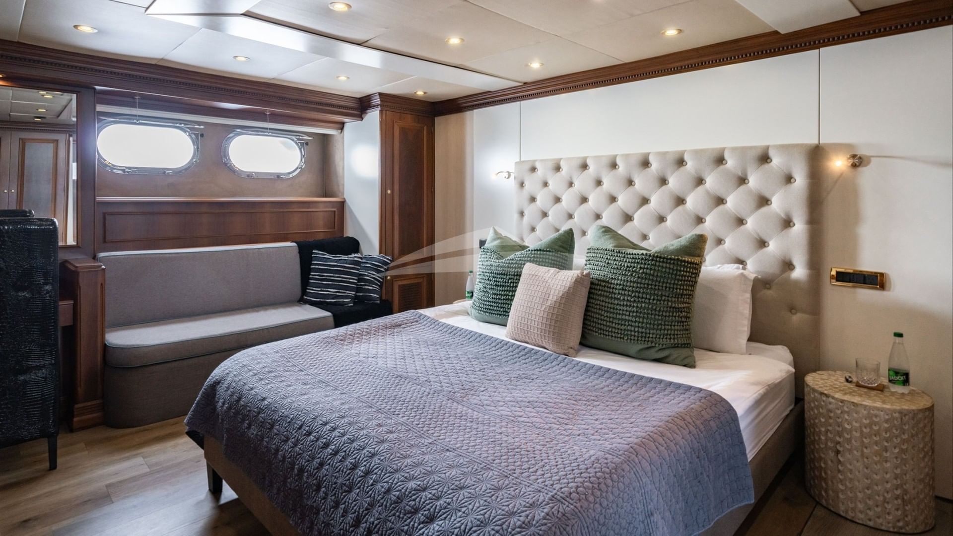 Guest Cabin 2 - Lower Deck