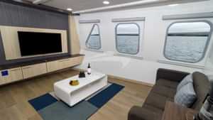 Junior suite main deck