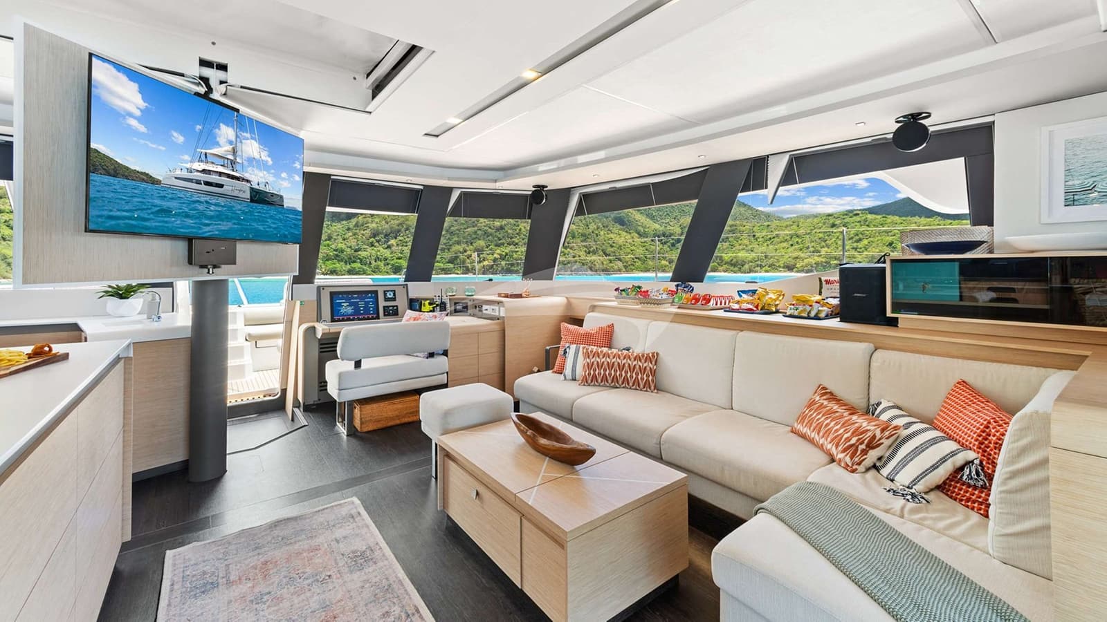 HOURGLASS, photo from the yacht portfolio 10