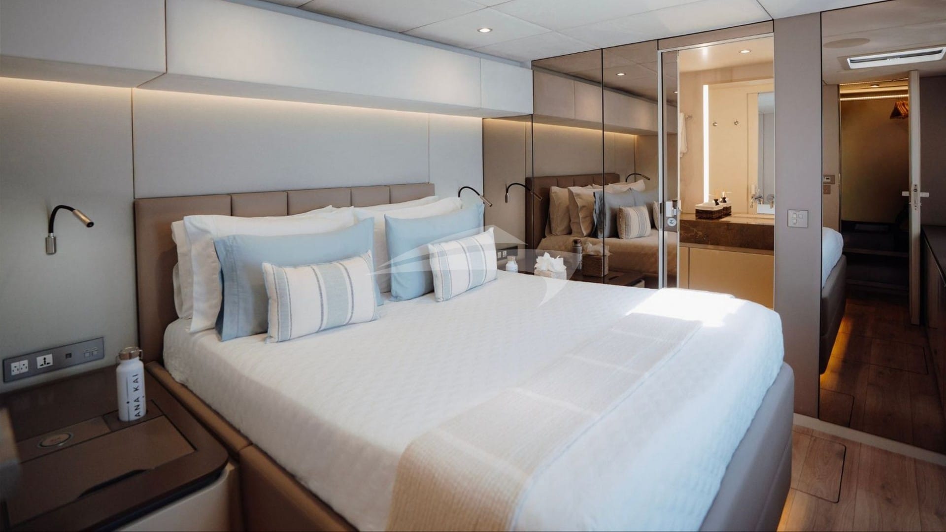 Master Cabin