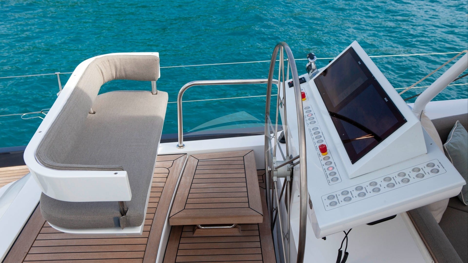 Comfortable helm seats