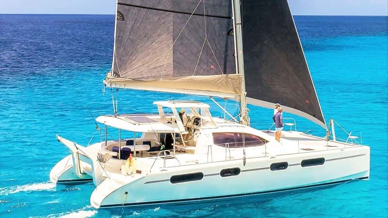 DESTINY III 14m sailing yacht charter