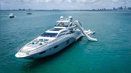 SCARLET 31m motor yacht charter, photo 12