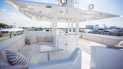 Flybridge