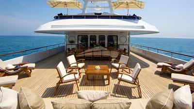 Top Deck