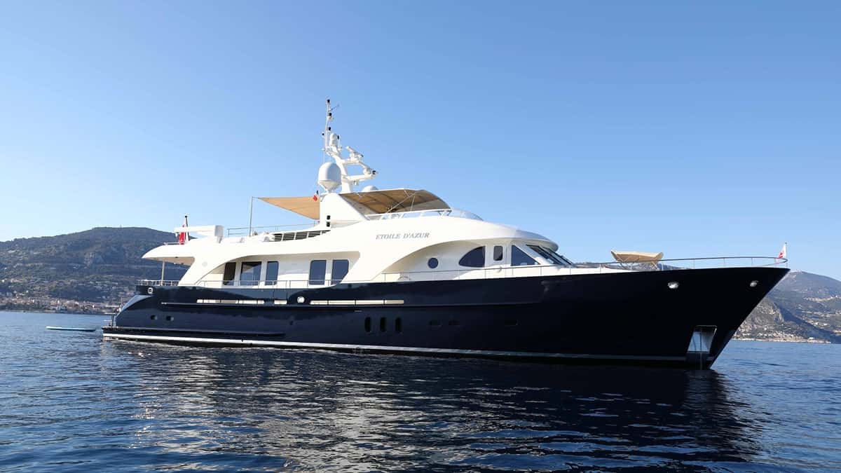 ETOILE D'AZUR yacht film