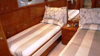 Twin Cabin