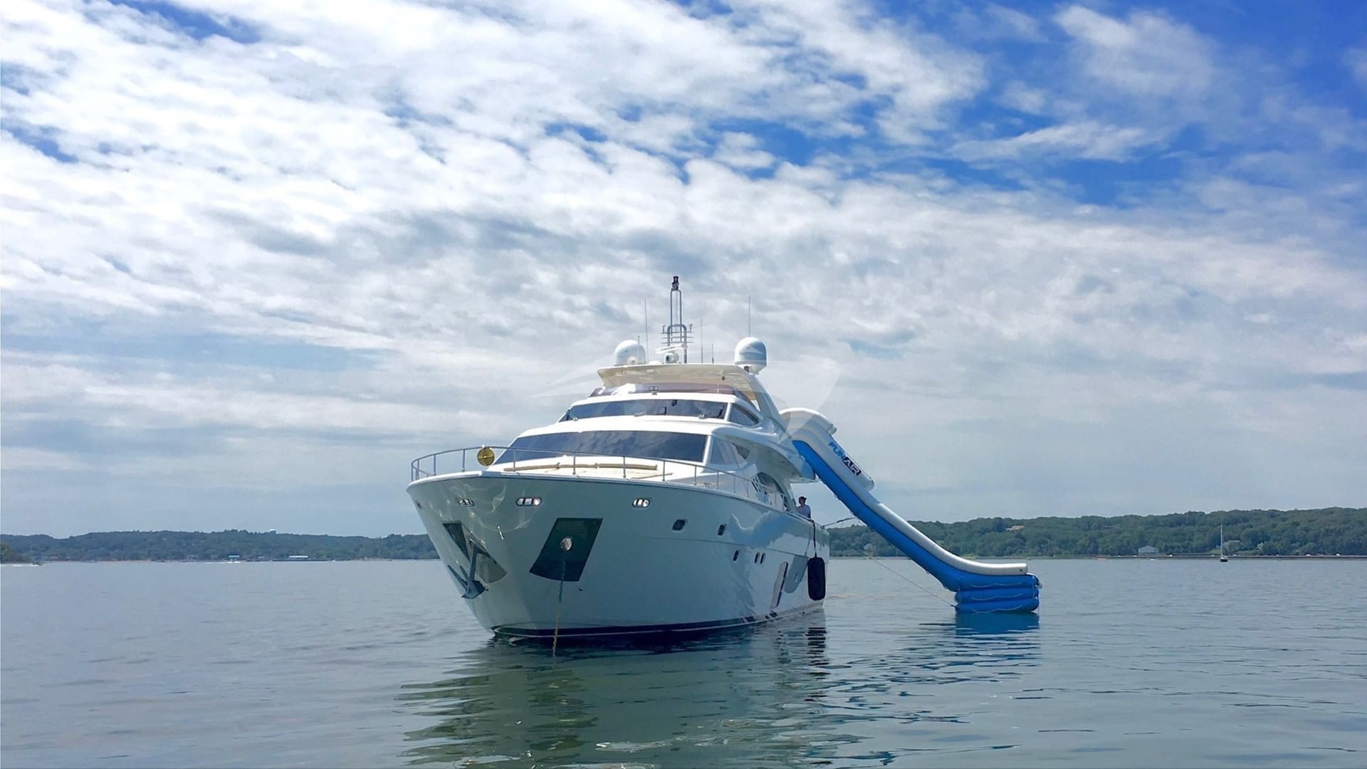 Front Profile with Water Slide