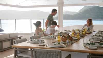 Aft deck dining