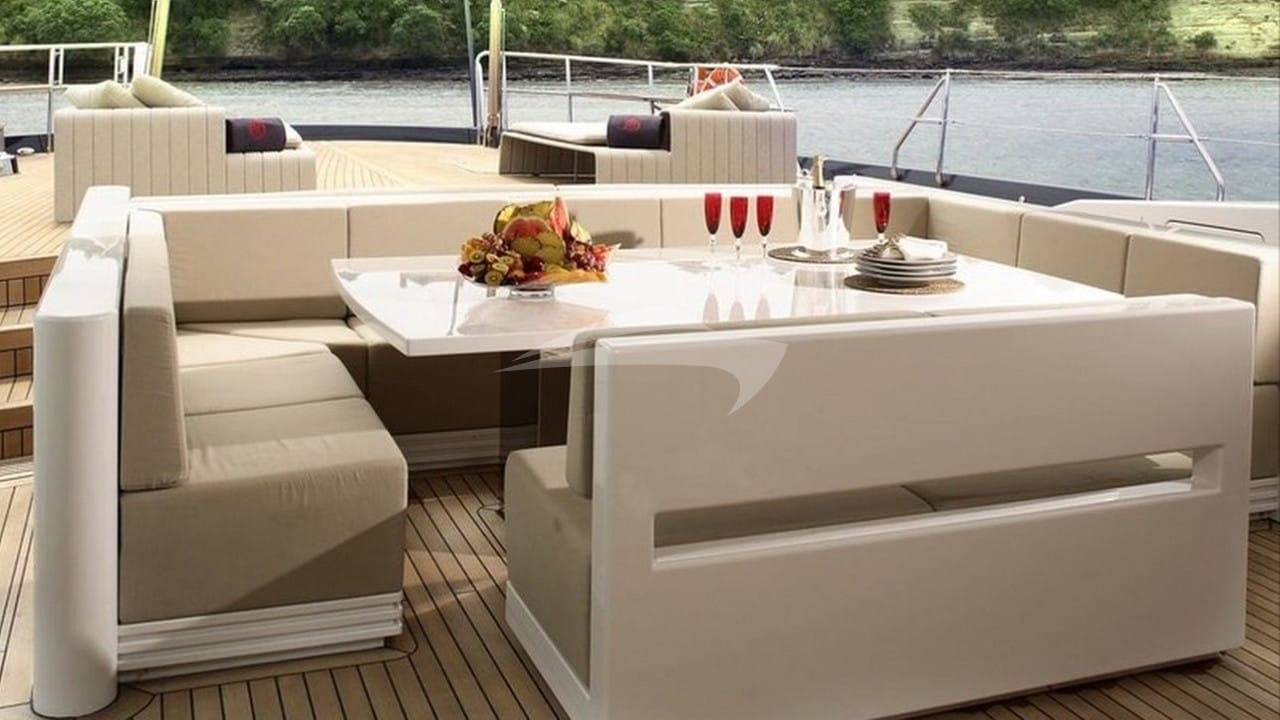Sun Deck Seating