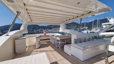 Flybridge