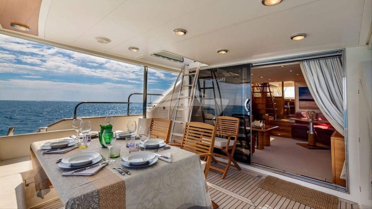 Aft Deck Dining