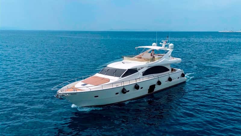 BELLISIMA 23m motor yacht charter, photo 3