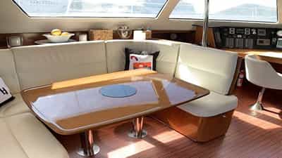 Saloon Dining Space