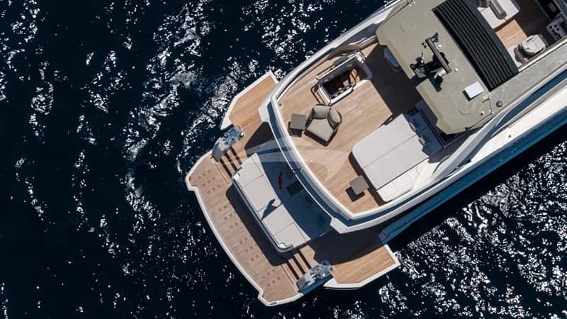 KNEAD IT 25m motor yacht charter, photo 6