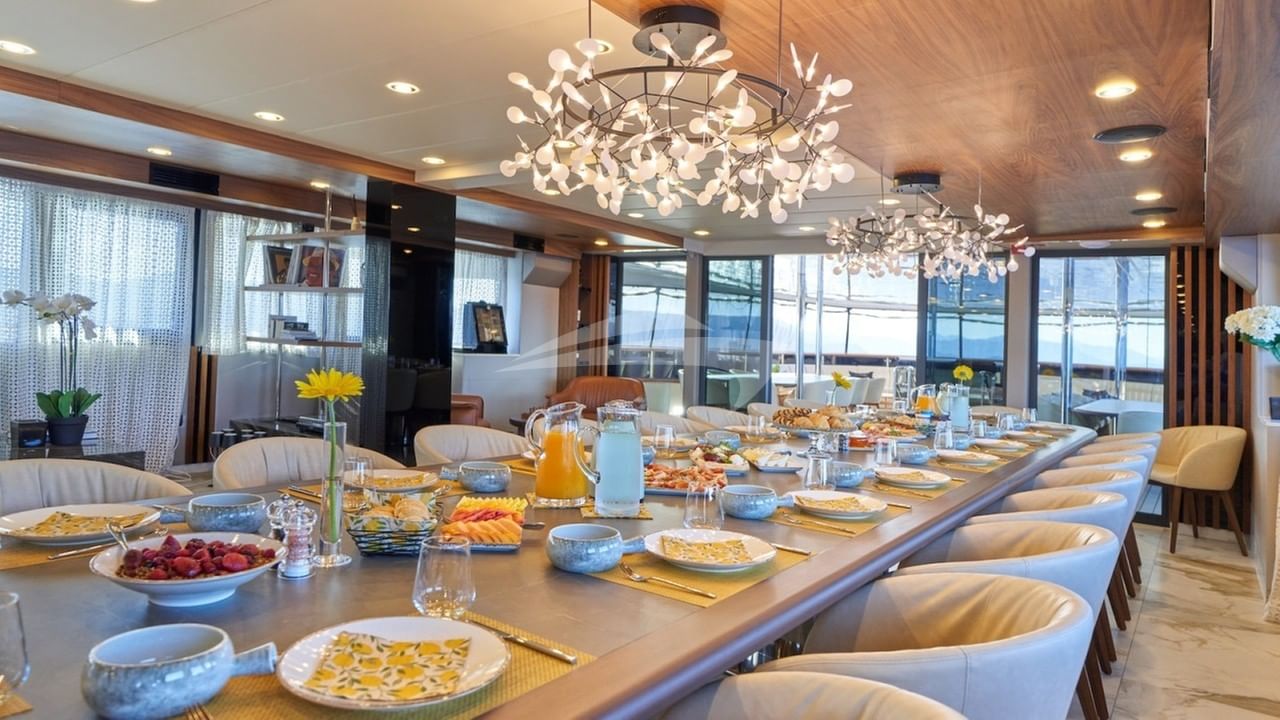 Formal dining in main saloon seats 24