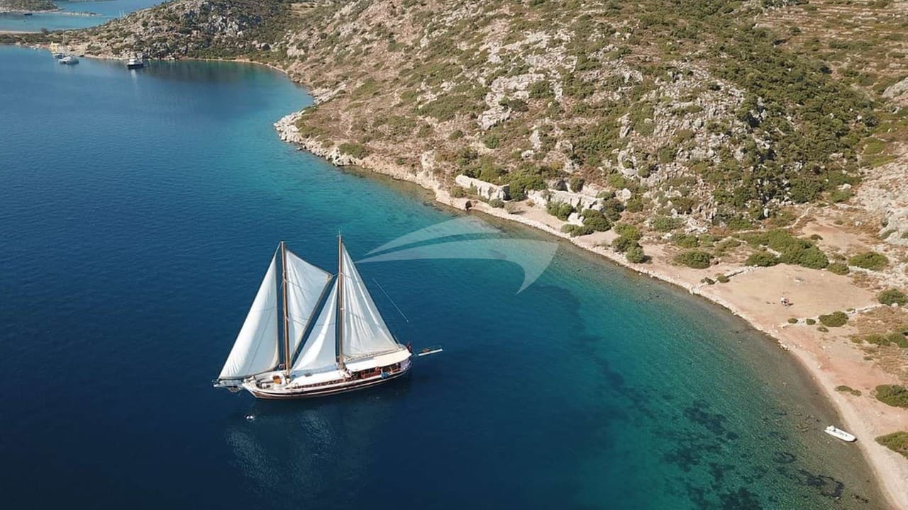BIBI AYSEGUL, photo from the yacht portfolio 10