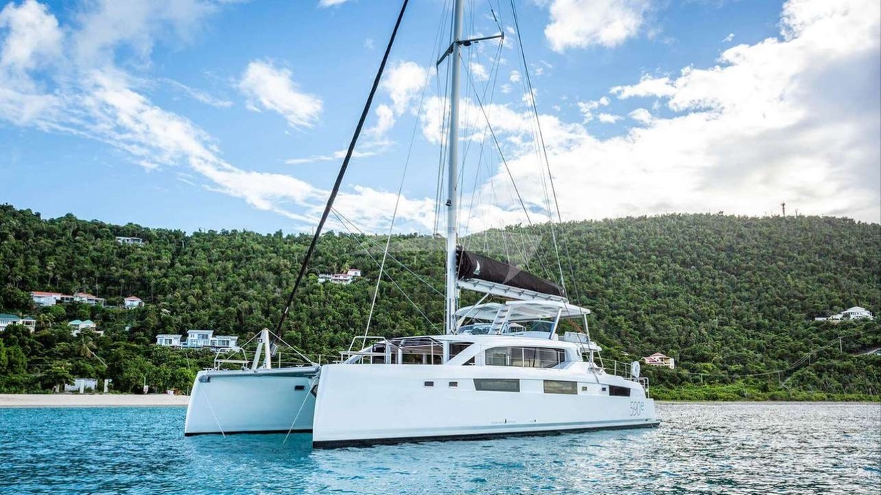 YACHAT AND BOAT SAILING & ARCHITECTURE帆船 sddefault.jpg
