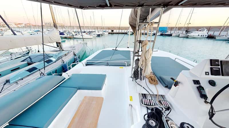 SUALZO 15m sailing yacht charter, photo 3