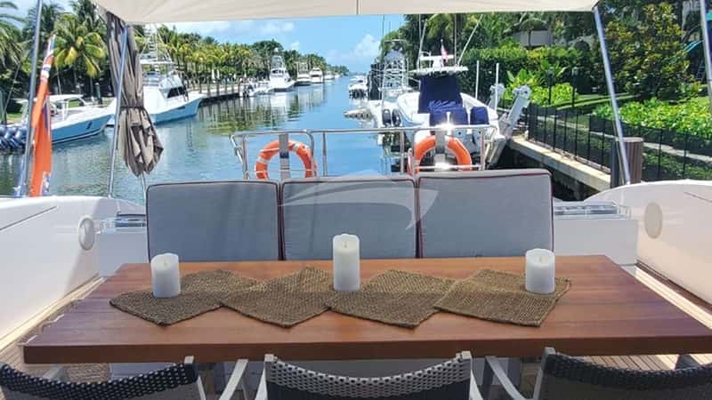 HOUDINI 28m motor yacht charter, photo 2