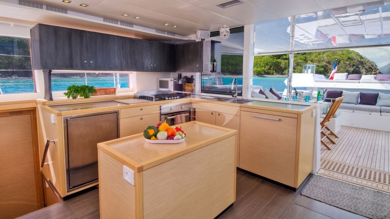ALTESSE, Aufnahme aus dem Yachtportfolio 20