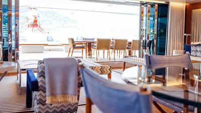 Upper deck main lounge