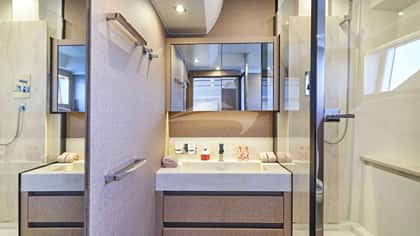 SIMULL 21m motor yacht charter, photo 7