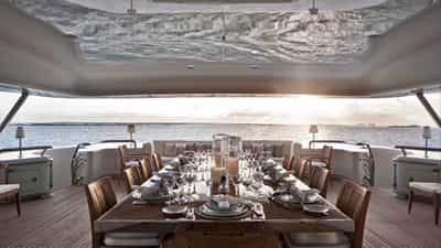 Al Fresco Dining