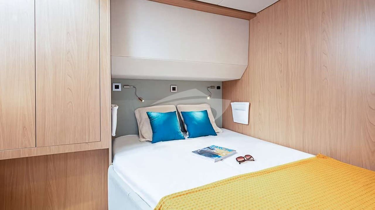 CHILLIN HUT, photo from the yacht portfolio 13