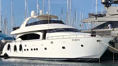 Bow Starboard