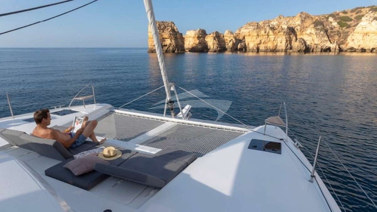 Foredeck lounge area