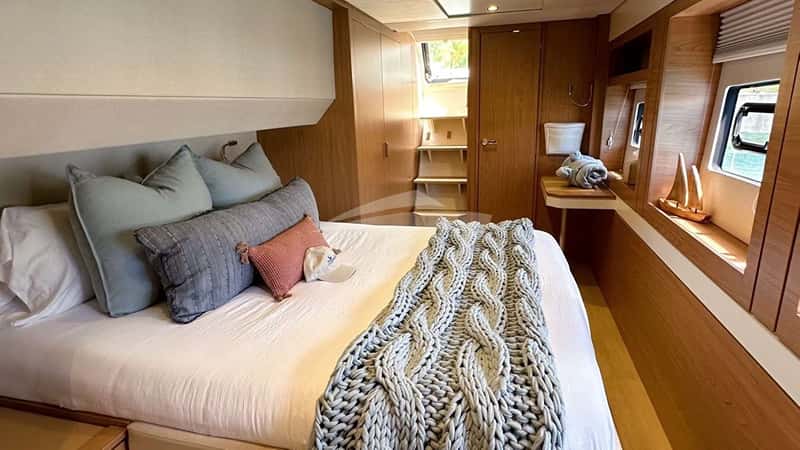 KAYACHTIC 17m sailing yacht charter, photo 5