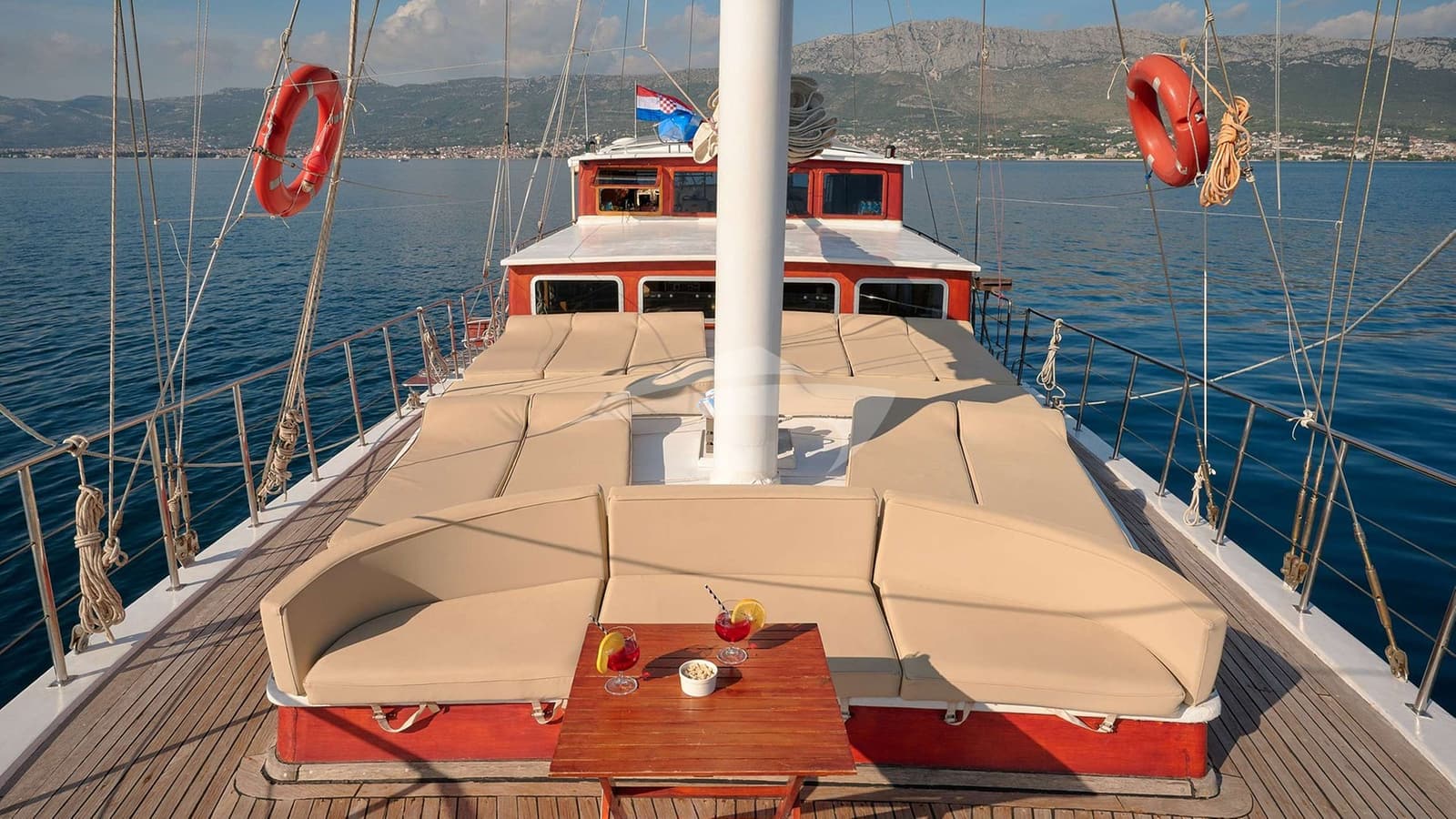 SOLE, photo from the yacht portfolio 13