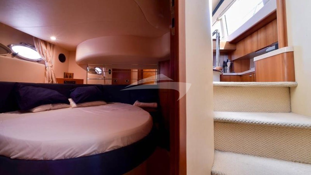 Guest Cabin and Stairs