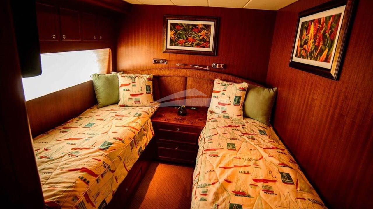 Guest Twin Cabin