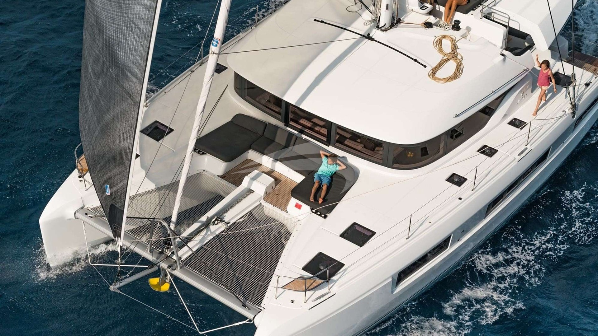 EXTRA NAUTI