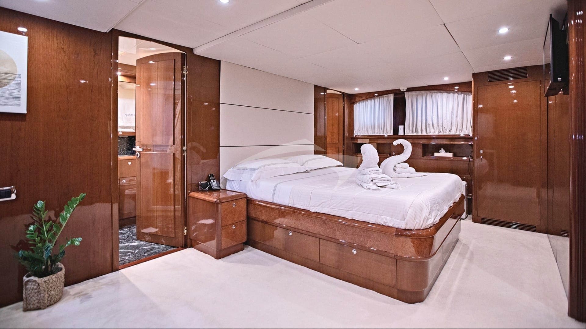Master Cabin