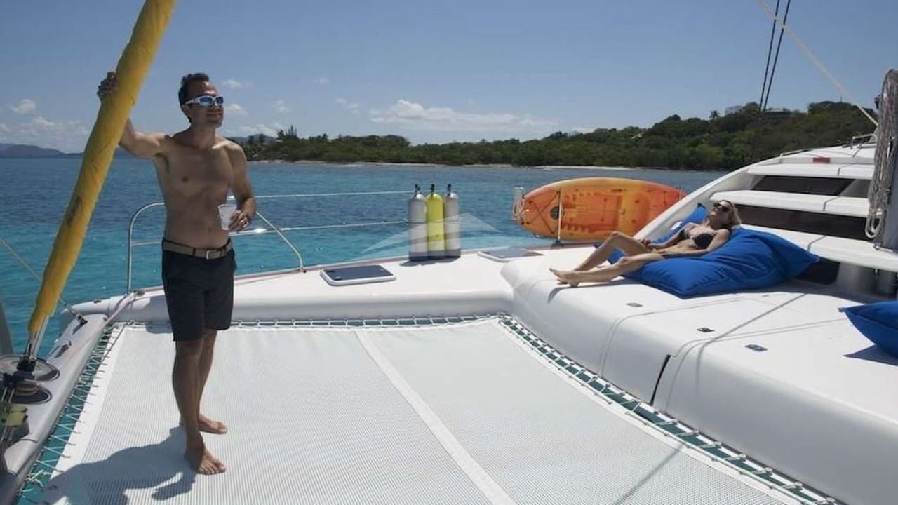 Forward Lounging Area