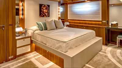 Double Cabin