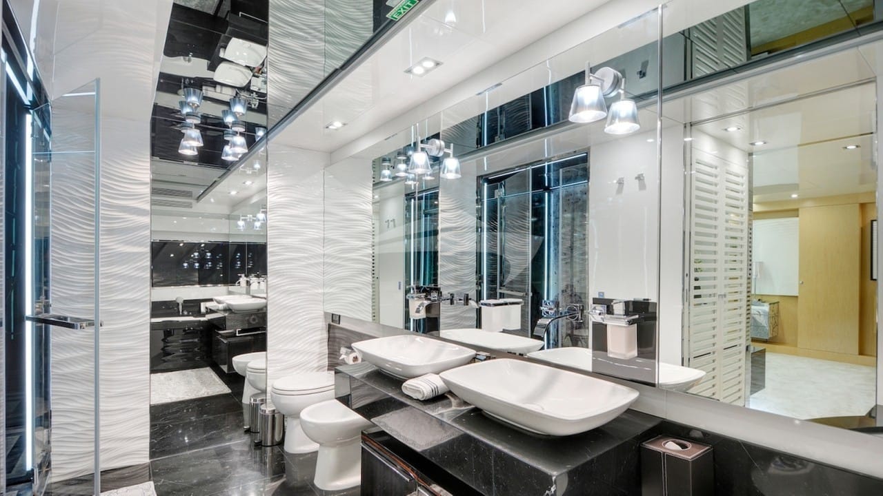Master stateroom en suite with bath and shower