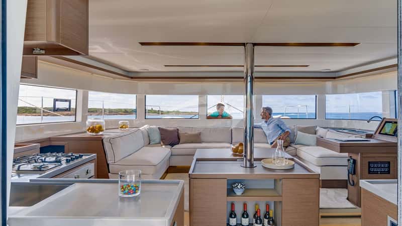ONEIDA 2 15m sailing yacht charter, photo 7