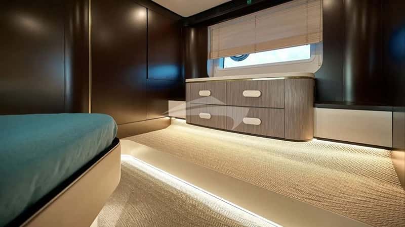 AMPARITO IV 17m motor yacht charter, photo 5