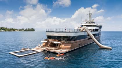 LA DATCHA 77m motor yacht charter, photo 11