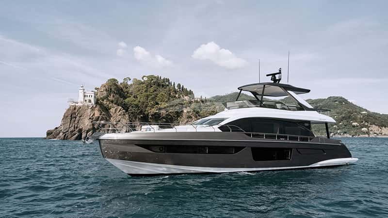 DONNA 20m motor yacht charter, photo 9