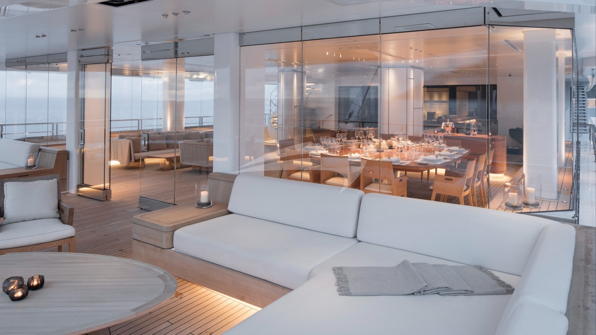 Upper deck - Aft