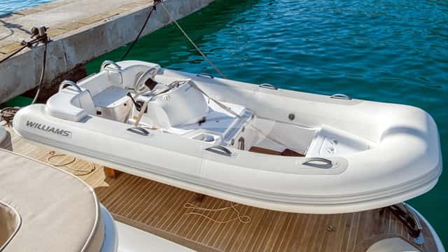 ALDA 2 yacht charter photo 2