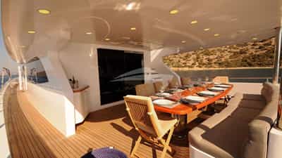 Deck Dining