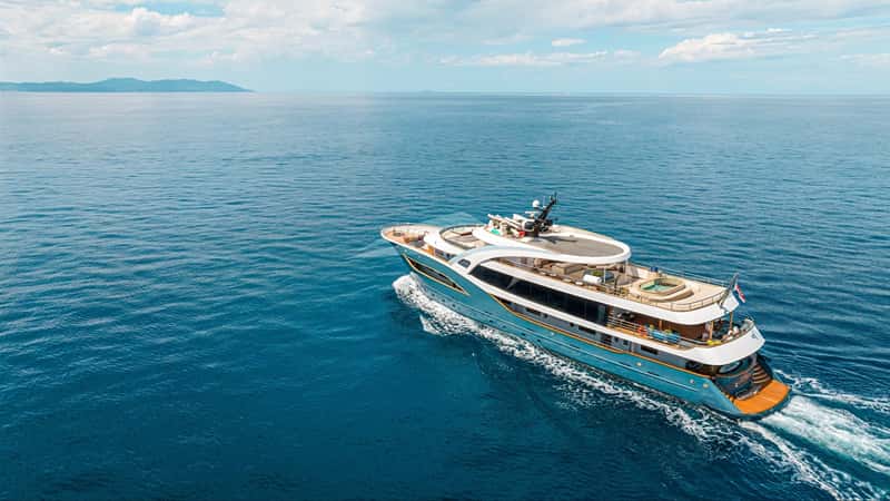 BELLA 48m motor yacht charter, photo 2