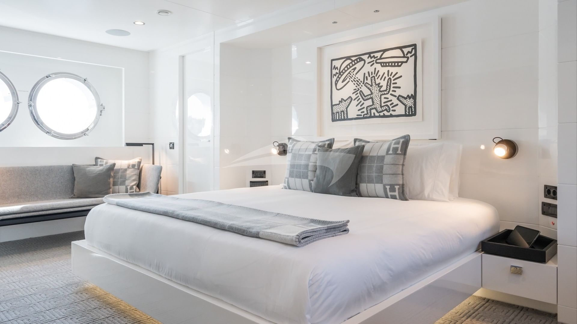 Office space in master stateroom