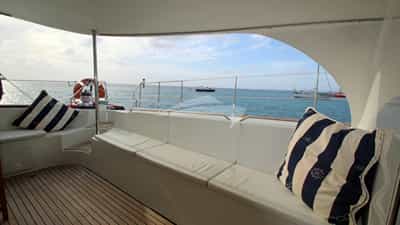 Top Deck Loung Area